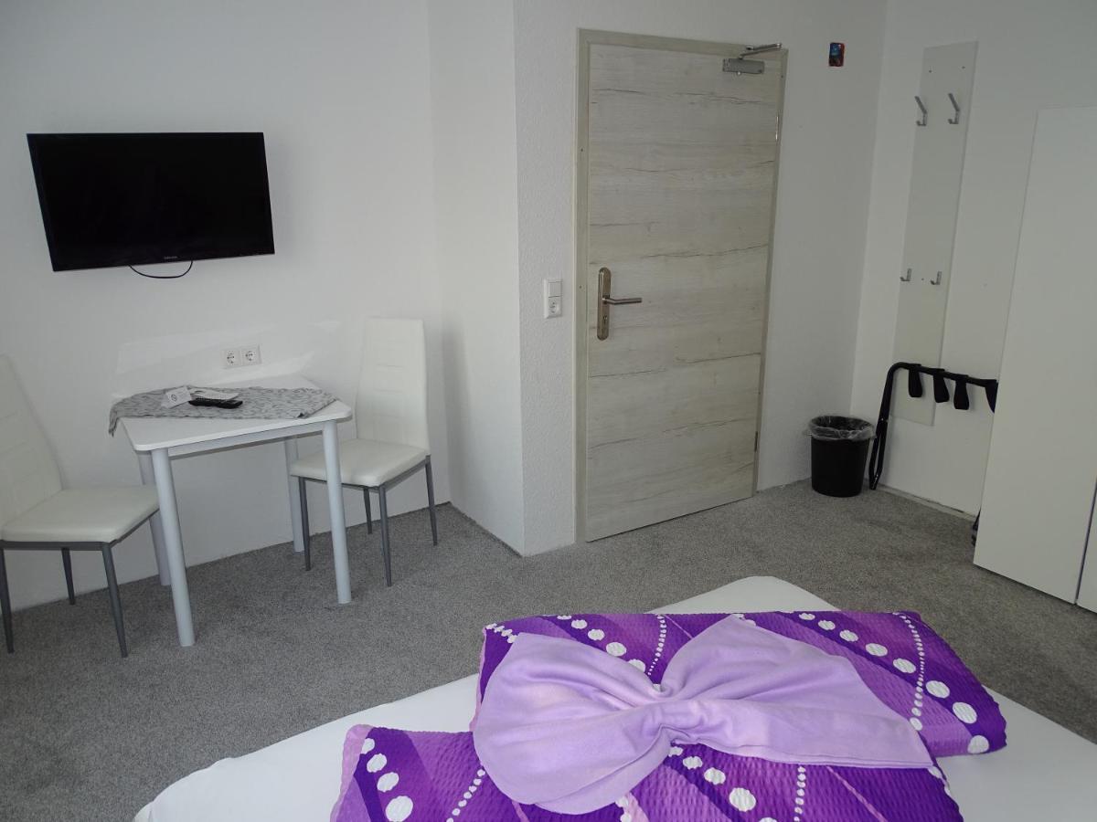 Gaestehaus Uezel Φριντρισχάφεν Εξωτερικό φωτογραφία